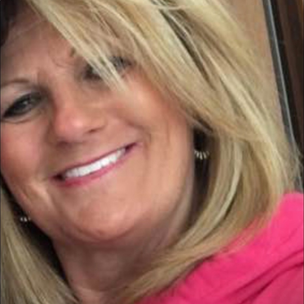 Meet your Posher, Brenda